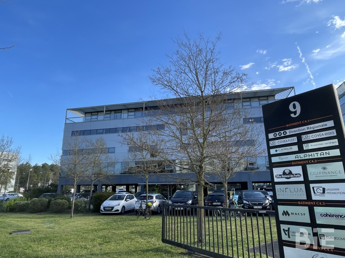 Photo 4 – Location bureaux	BRUGES (33520)