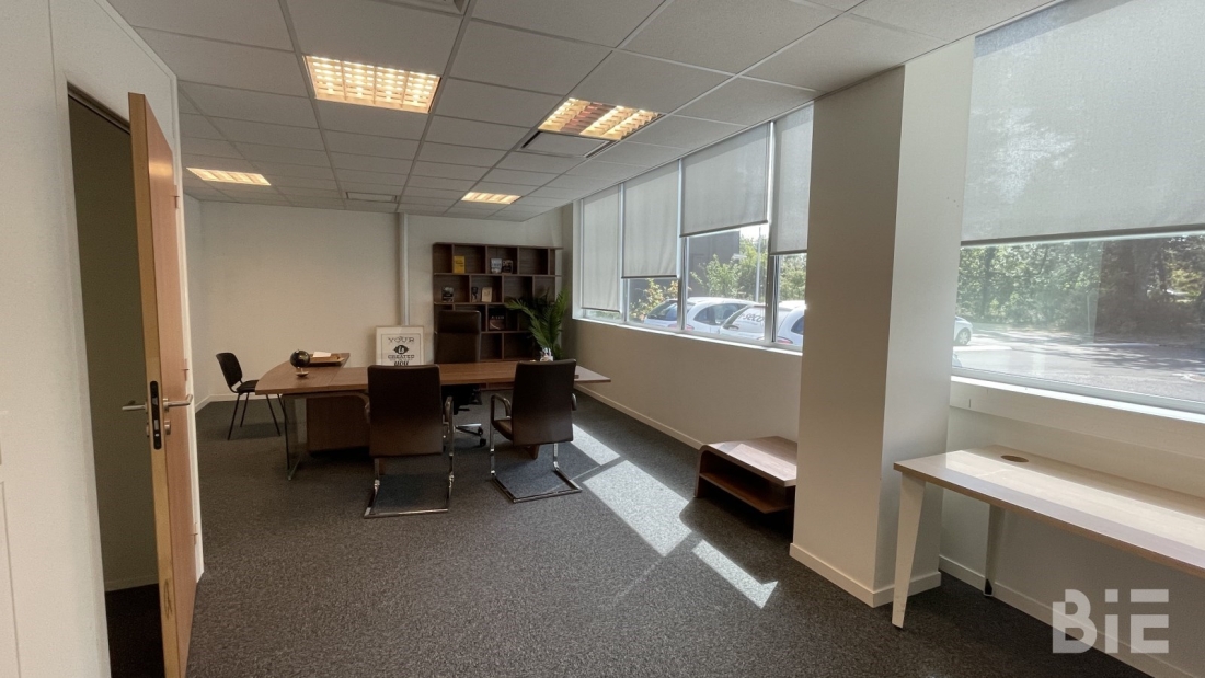 Photo 5 – Location bureaux	CANEJAN (33610)