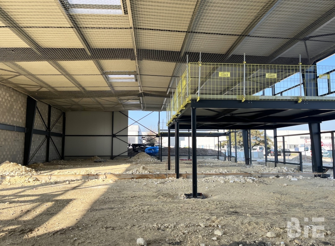 Photo 6 – Vente entrepôts / activités	BLANQUEFORT (33290)