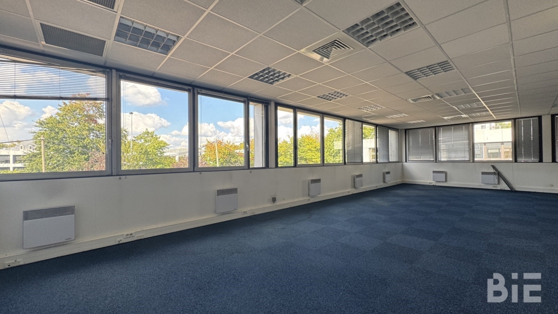 Photo 4 – Location bureaux	BORDEAUX (33300)