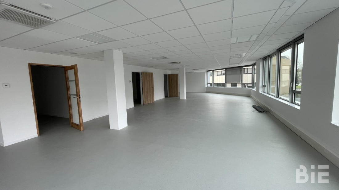 Photo 5 – Location bureaux	BRUGES (33520)