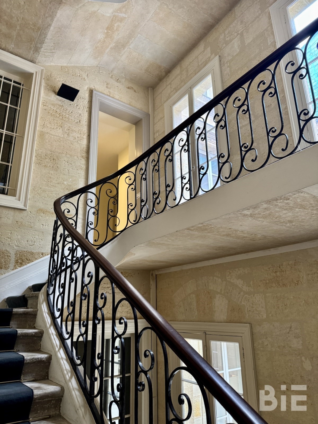 Photo 8 – Location bureaux	BORDEAUX (33000)