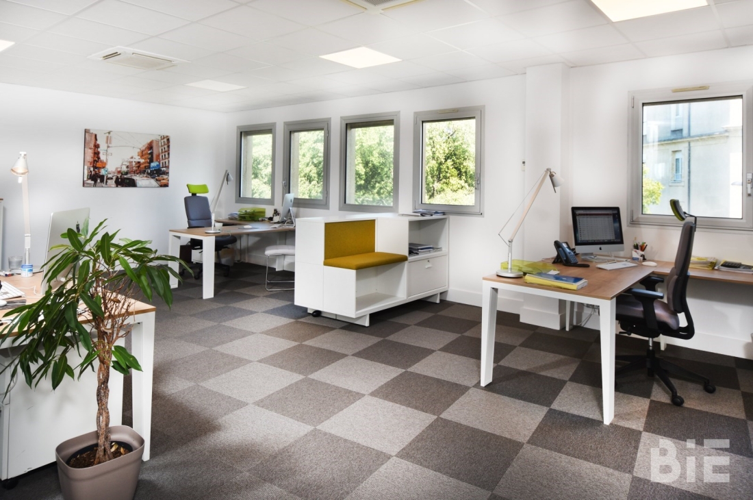 Photo 2 – Location bureaux	BORDEAUX (33000)