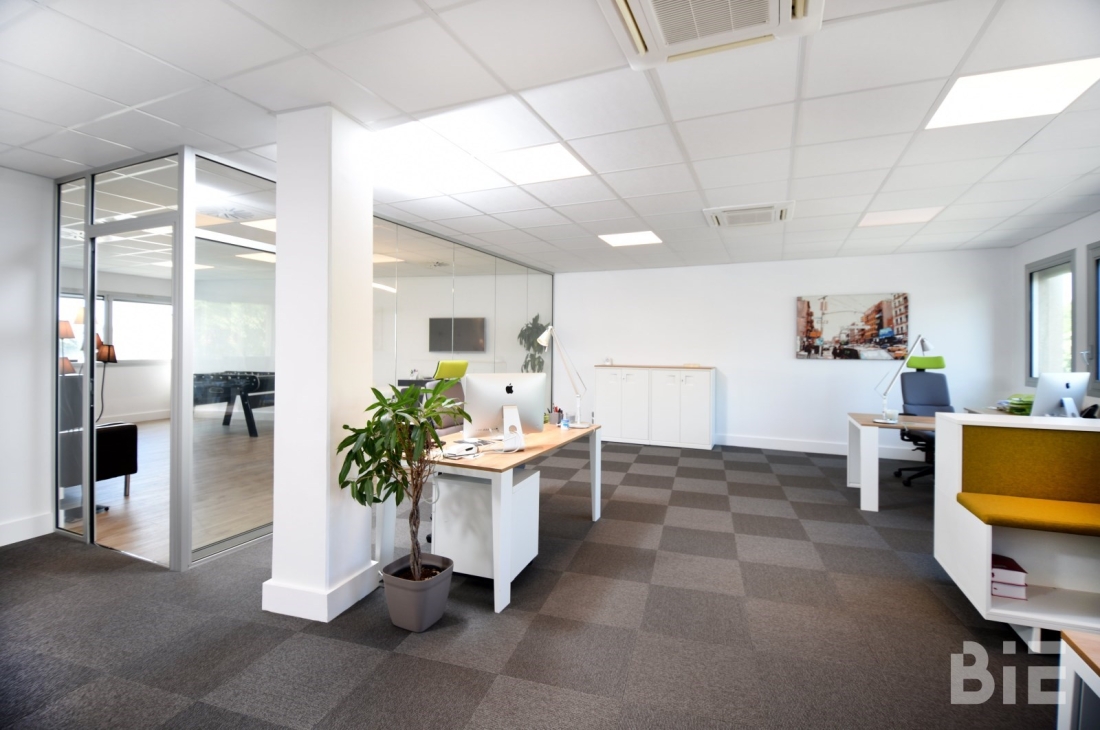 Photo 2 – Location bureaux	BORDEAUX (33000)