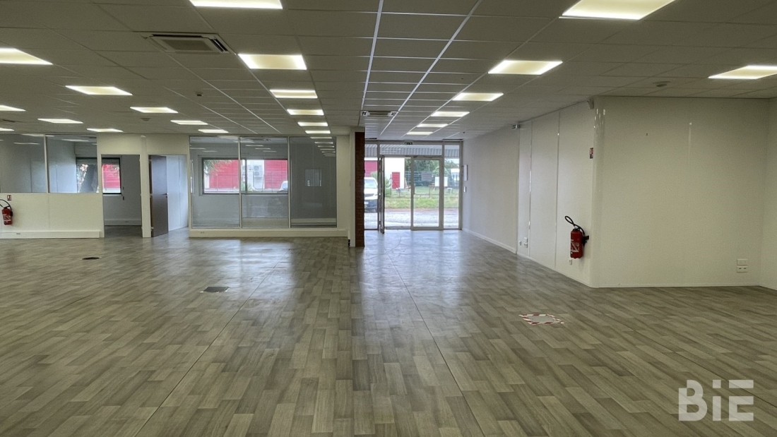 Photo 4 – Vente bureaux	MERIGNAC (33700)