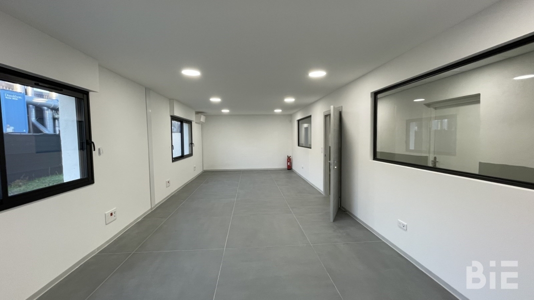 Photo 6 – Vente bureaux	CESTAS (33610)