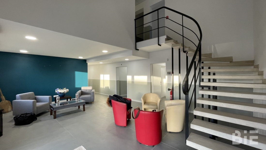 Photo 4 – Vente bureaux	CESTAS (33610)