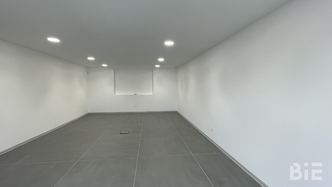 Photo 9 – Vente bureaux	CESTAS (33610)