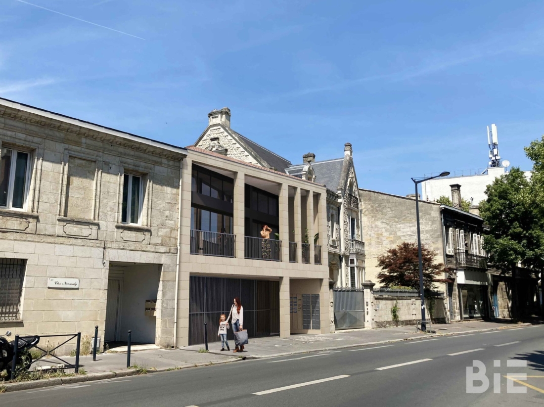 Photo 2 – Location bureaux	BORDEAUX (33800)