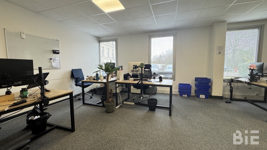 Photo 2 – Location bureaux	PESSAC (33600)