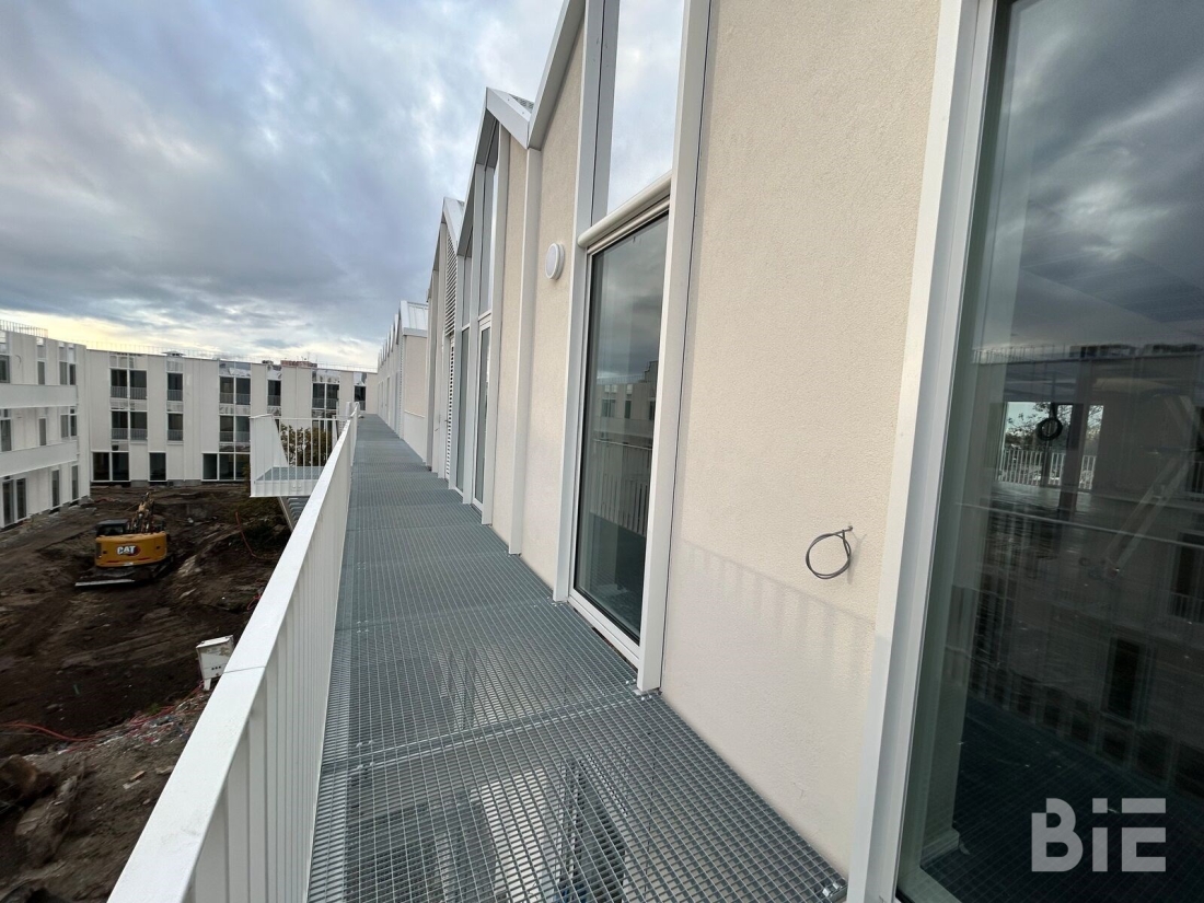 Photo 10 – Vente entrepôts / activités	BRUGES (33520)