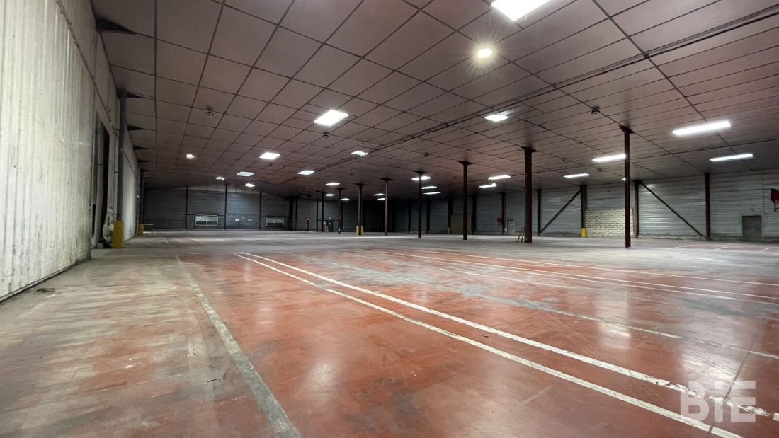 Photo 7 – Location entrepôts / activités	CARBON BLANC (33560)