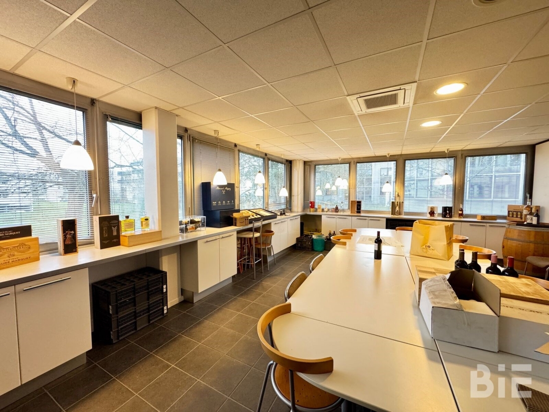Photo 6 – Location bureaux	BRUGES (33520)