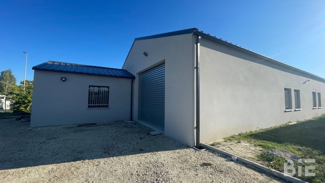 Photo 3 – Vente entrepôts / activités	BRUGES (33520)