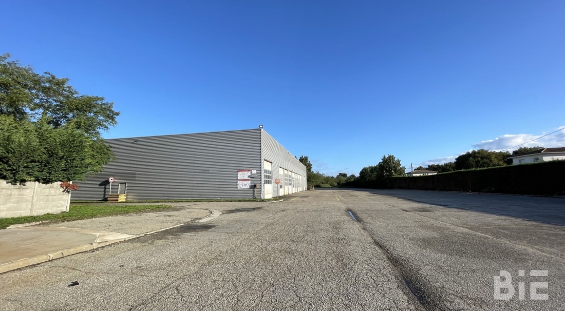 Photo 3 – Location entrepôts / activités	MERIGNAC (33700)