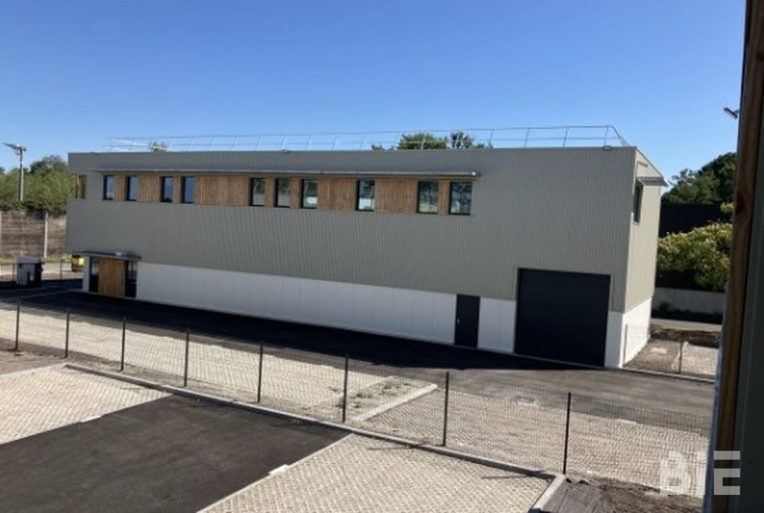 Photo 9 – Location entrepôts / activités	GRADIGNAN (33170)