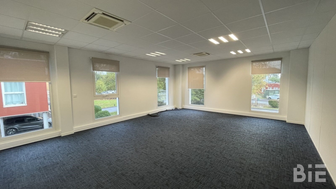 Photo 4 – Location bureaux	LE HAILLAN (33185)