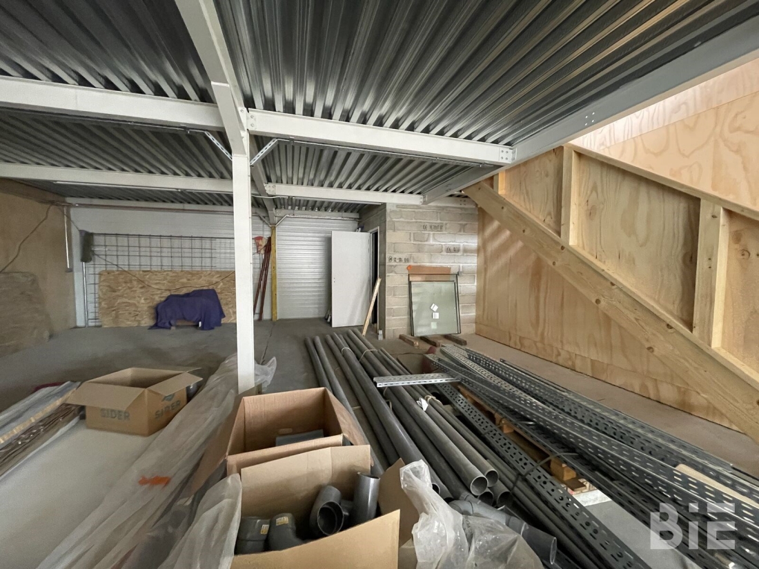 Photo 9 – Location entrepôts / activités	BEGLES (33130)