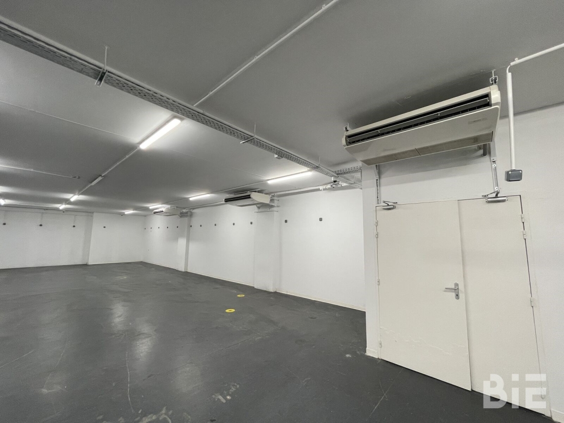 Photo 7 – Location entrepôts / activités	BORDEAUX (33000)