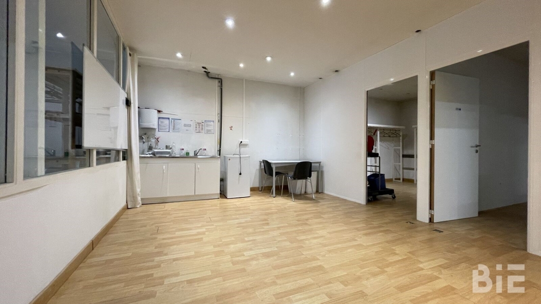 Photo 12 – Location entrepôts / activités	BORDEAUX (33000)