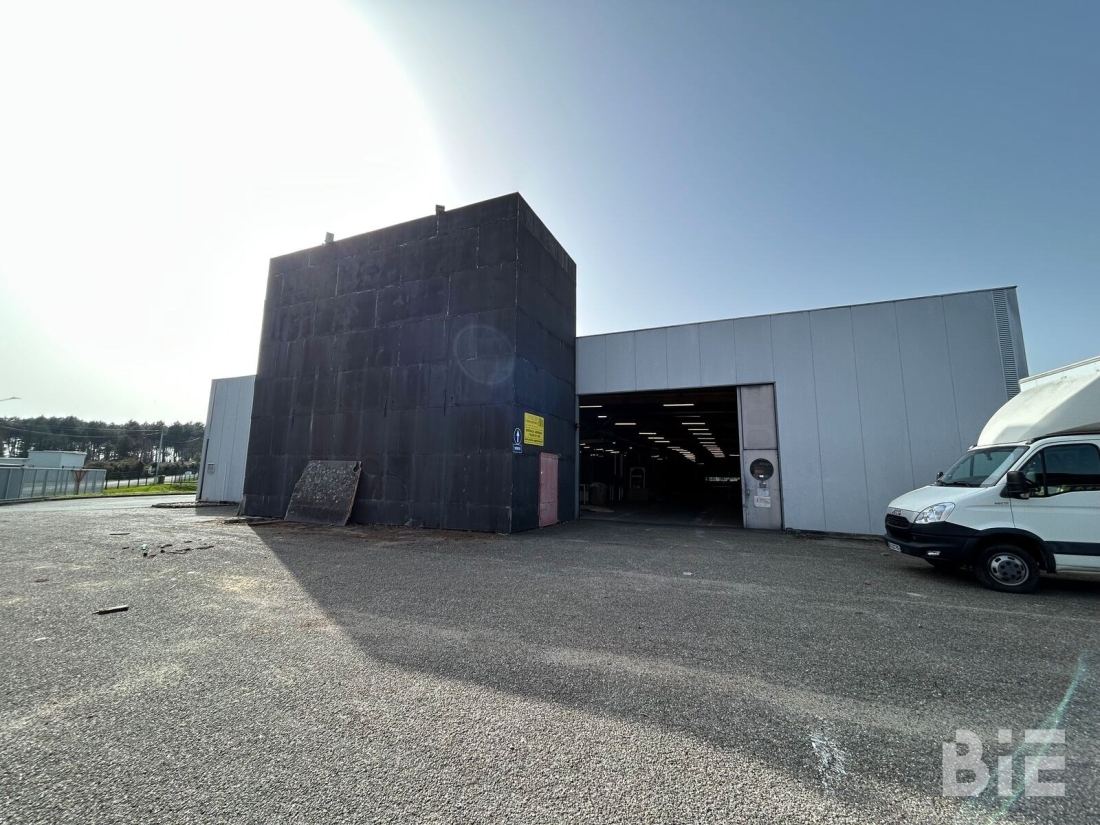 Photo 8 – Location entrepôts / activités	MERIGNAC (33700)