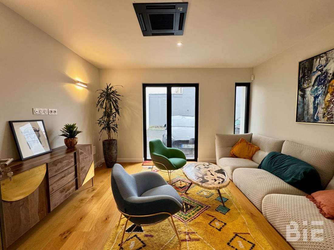 Photo 2 – Location bureaux	BEGLES (33130)