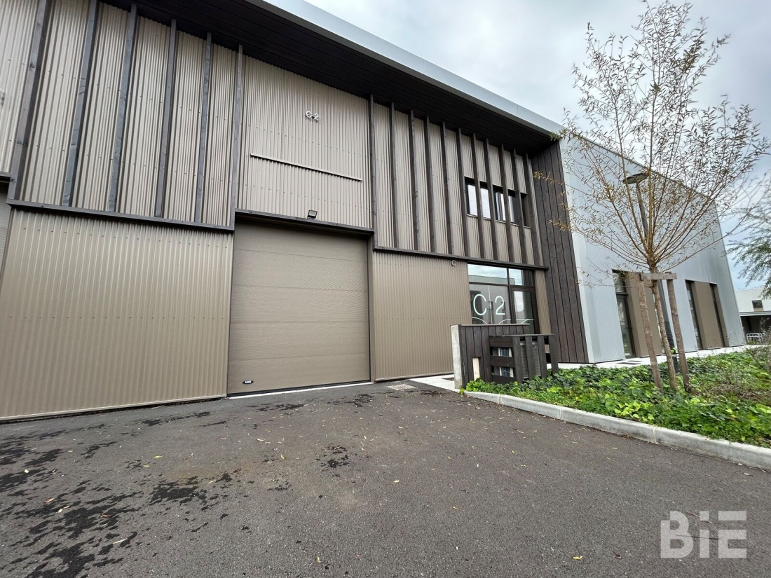 Photo 7 – Location entrepôts / activités	MERIGNAC (33700)