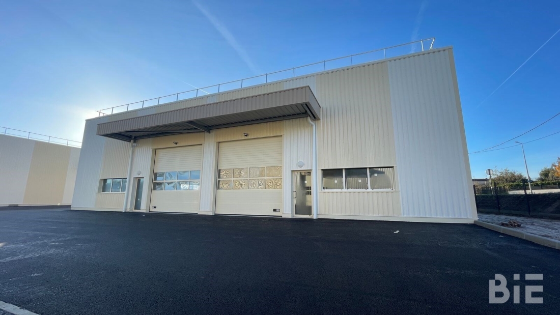 Photo 3 – Location entrepôts / activités	BLANQUEFORT (33290)