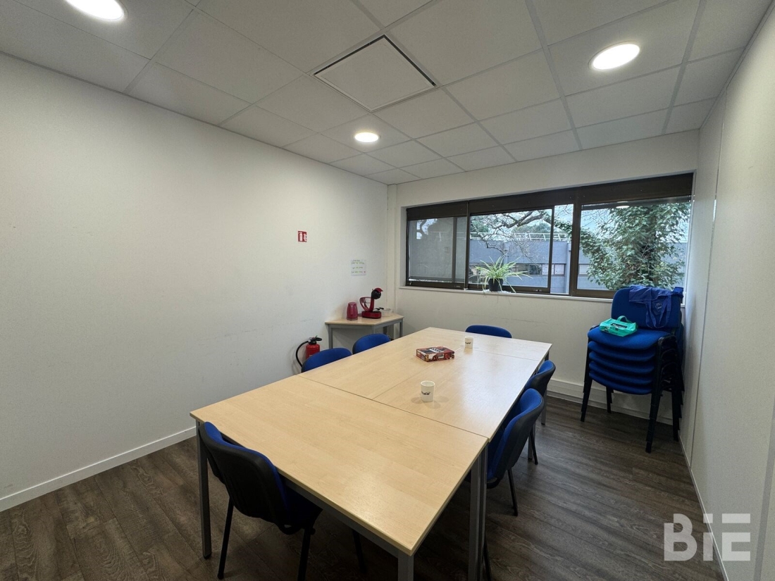 Photo 2 – Location bureaux	MERIGNAC (33700)