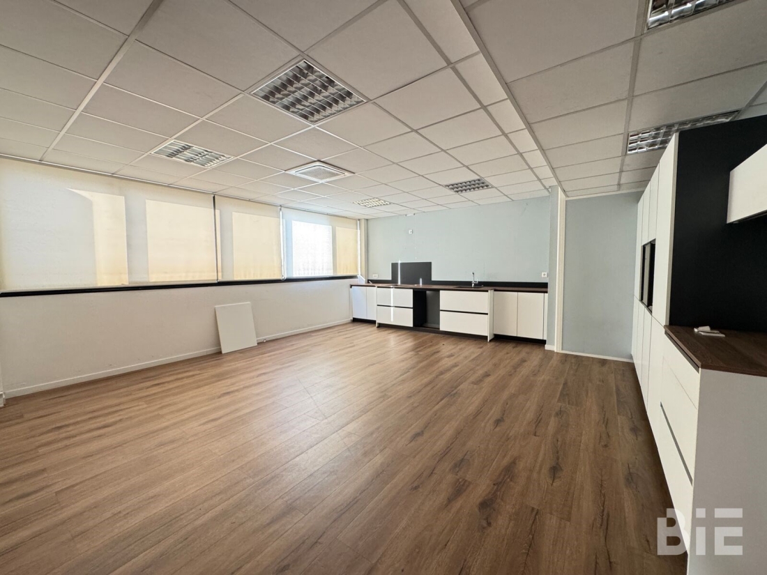 Photo 3 – Location bureaux	MERIGNAC (33700)