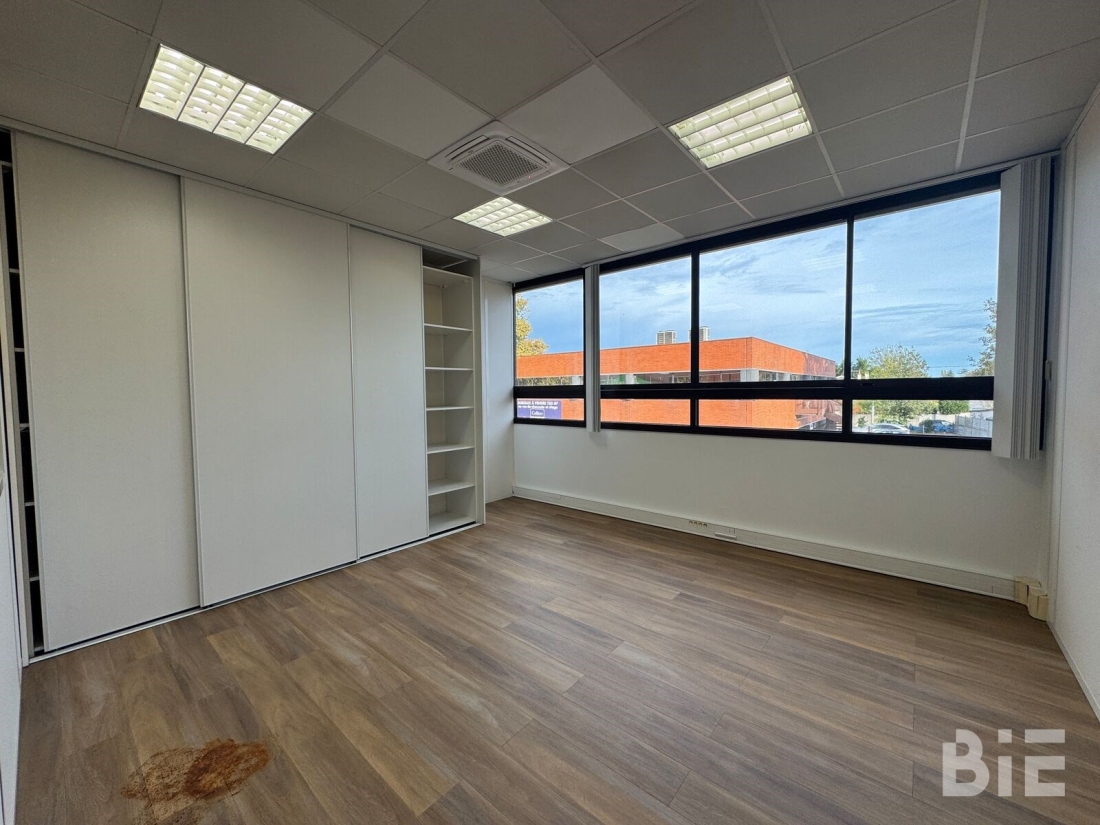 Photo 7 – Location bureaux	MERIGNAC (33700)