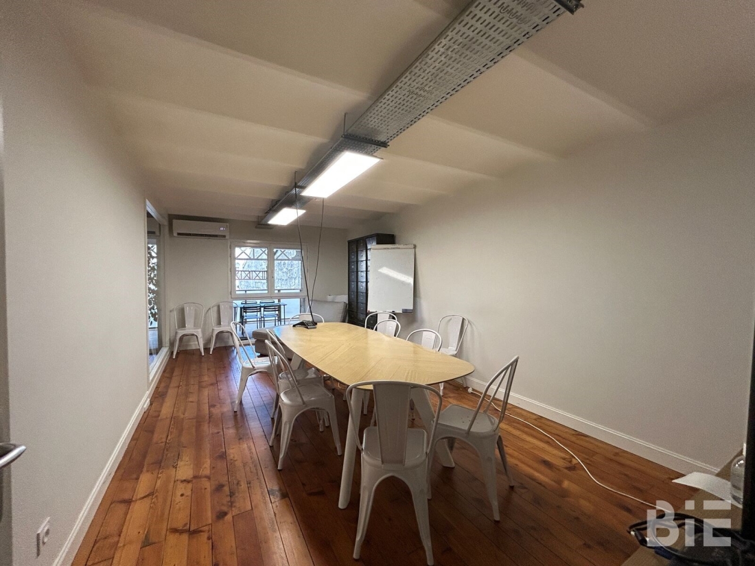 Photo 9 – Vente bureaux	BORDEAUX (33100)