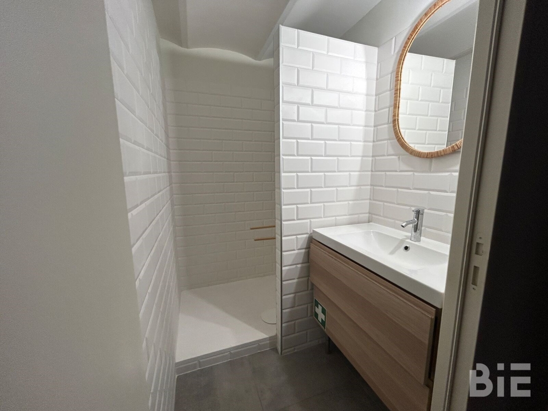 Photo 6 – Vente bureaux	BORDEAUX (33100)