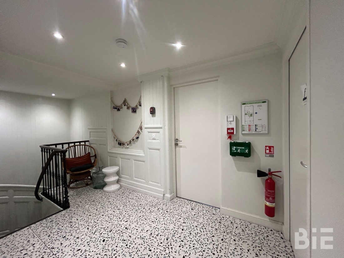 Photo 5 – Vente bureaux	BORDEAUX (33100)