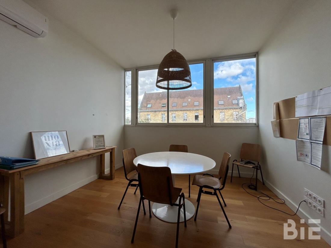 Photo 3 – Vente bureaux	BORDEAUX (33100)