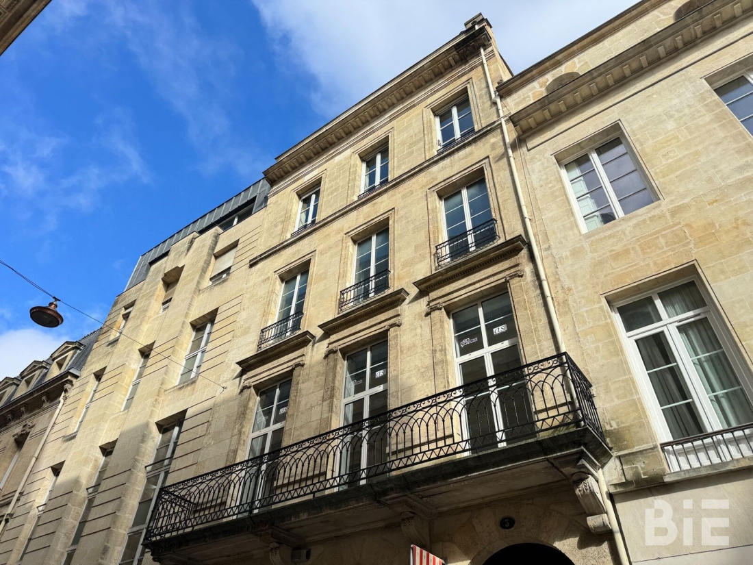 Photo 1 – Location bureaux	BORDEAUX (33000)