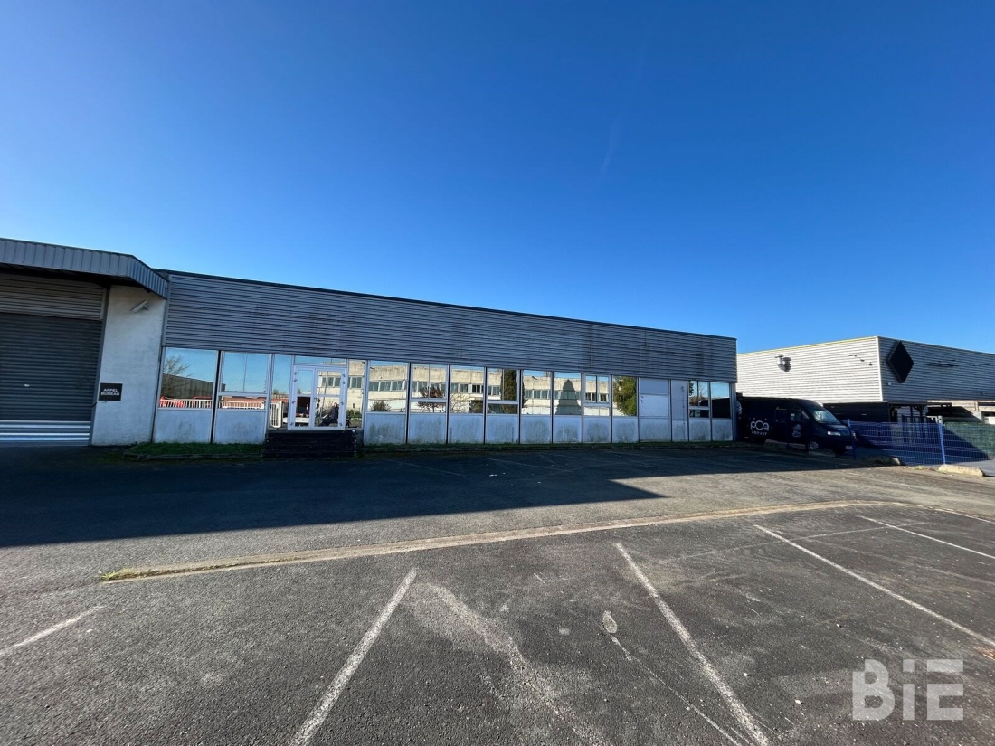 Photo 4 – Vente entrepôts / activités	BORDEAUX (33300)