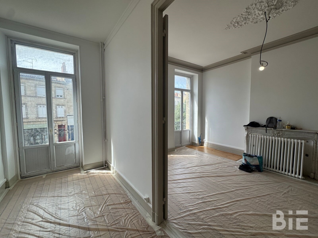Photo 2 – Location bureaux	BORDEAUX (33000)