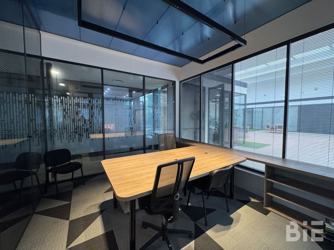Photo 8 – Location bureaux	BORDEAUX (33300)