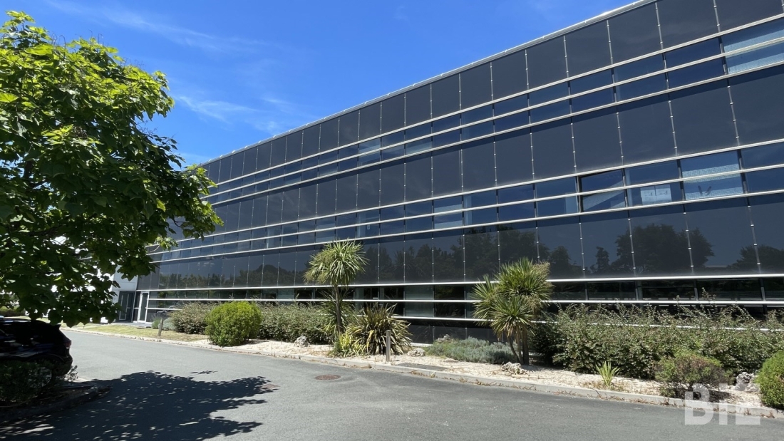 Photo 2 – Location bureaux	MERIGNAC (33700)
