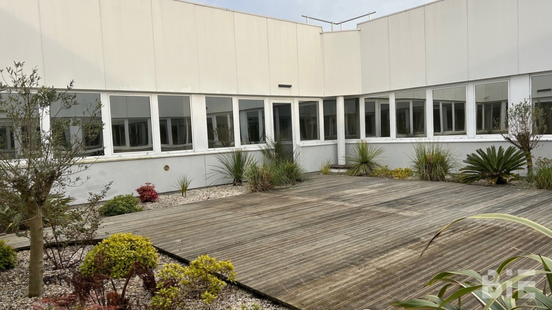 Photo 2 – Location bureaux	MERIGNAC (33700)