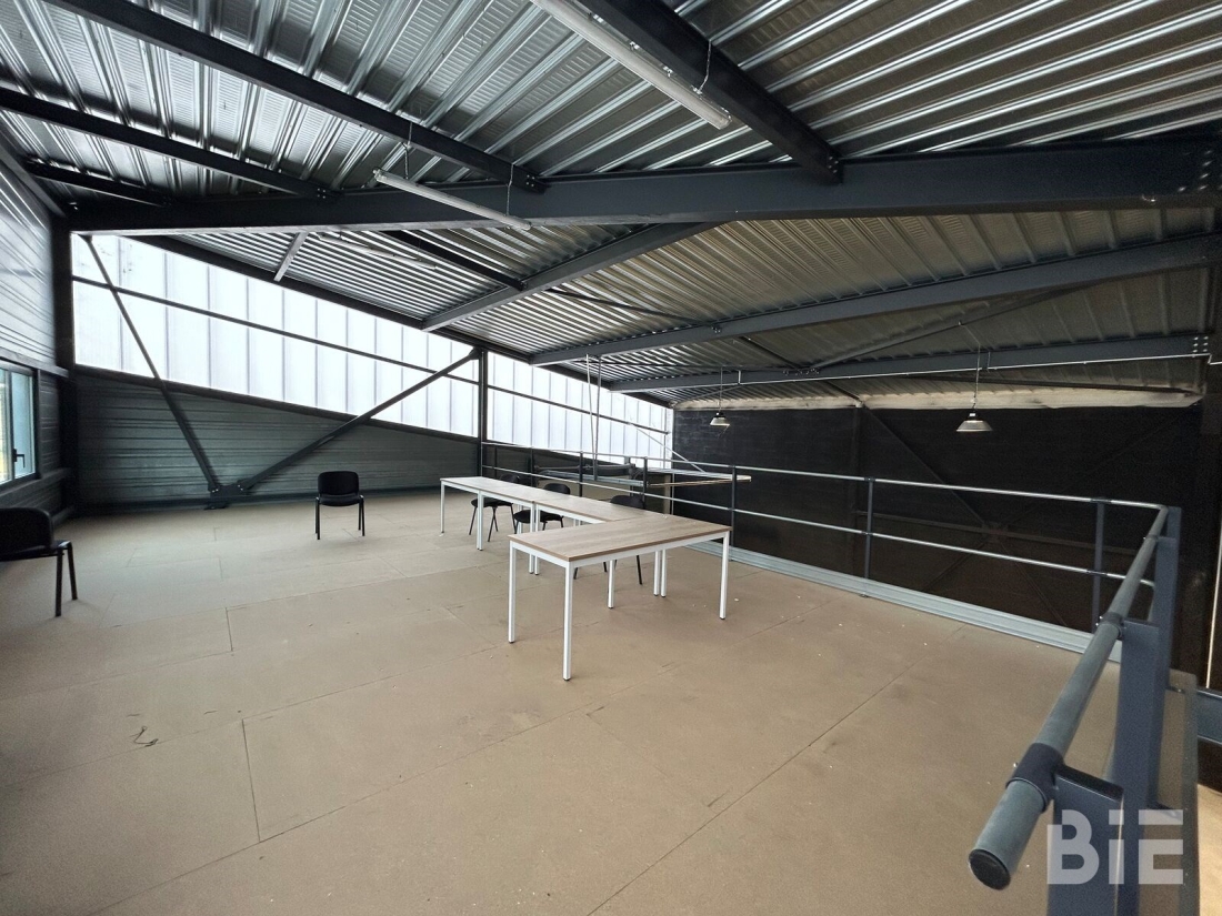 Photo 10 – Location entrepôts / activités	MERIGNAC (33700)