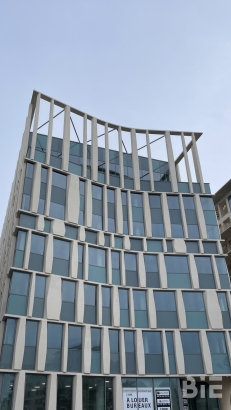 Photo 1 – Location bureaux	BORDEAUX (33100)