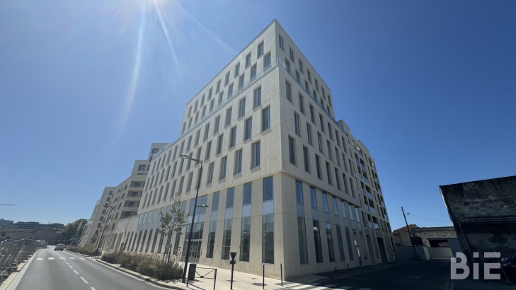 Photo 1 – Location bureaux	BORDEAUX (33800)
