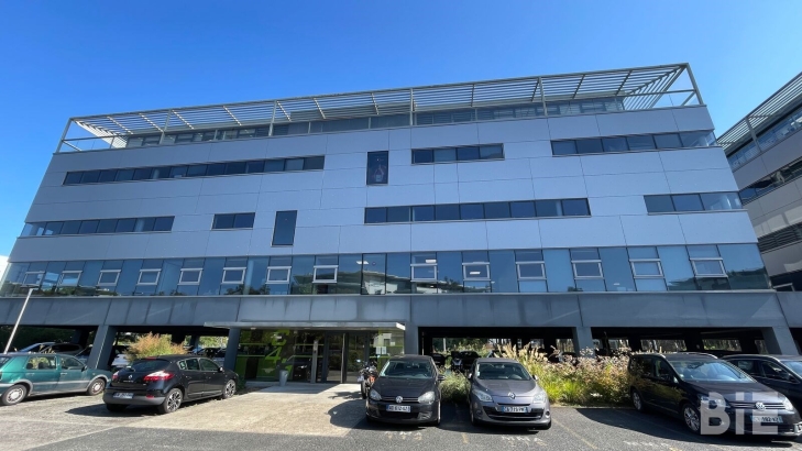 Photo 1 – Location bureaux	BRUGES (33520)