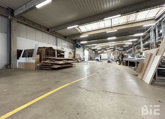 Photo 1 – Location entrepôts / activités	MERIGNAC (33700)