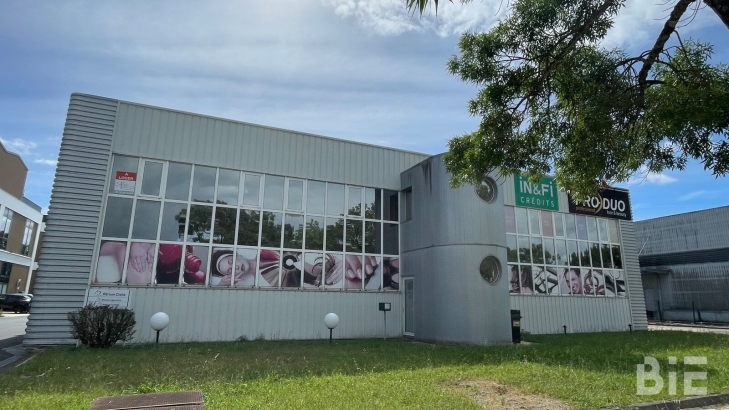 Photo 1 – Location bureaux	MERIGNAC (33700)