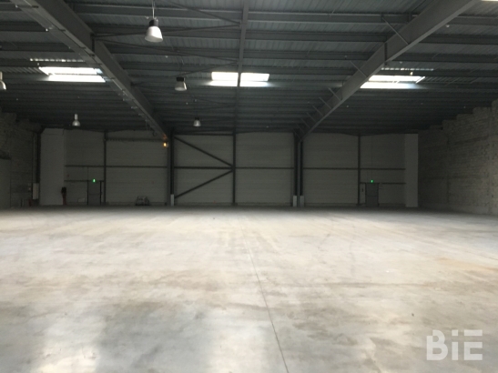 Photo 1 – Location entrepôts / activités	BLANQUEFORT (33290)