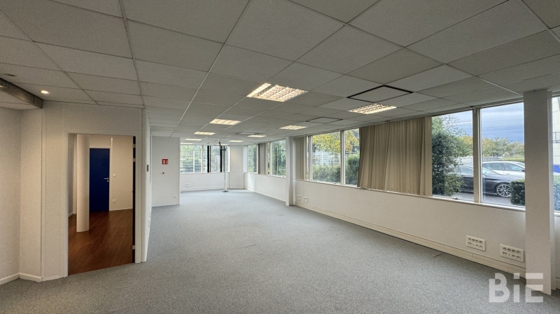 Photo 1 – Location bureaux	MERIGNAC (33700)