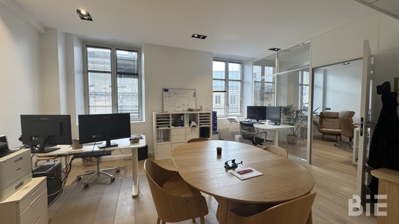 Photo 1 – Vente bureaux	BORDEAUX (33000)